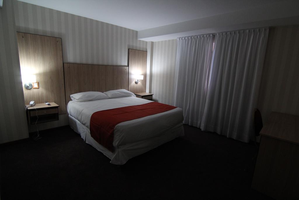 Hotel El Cortijo Neuquén Quarto foto